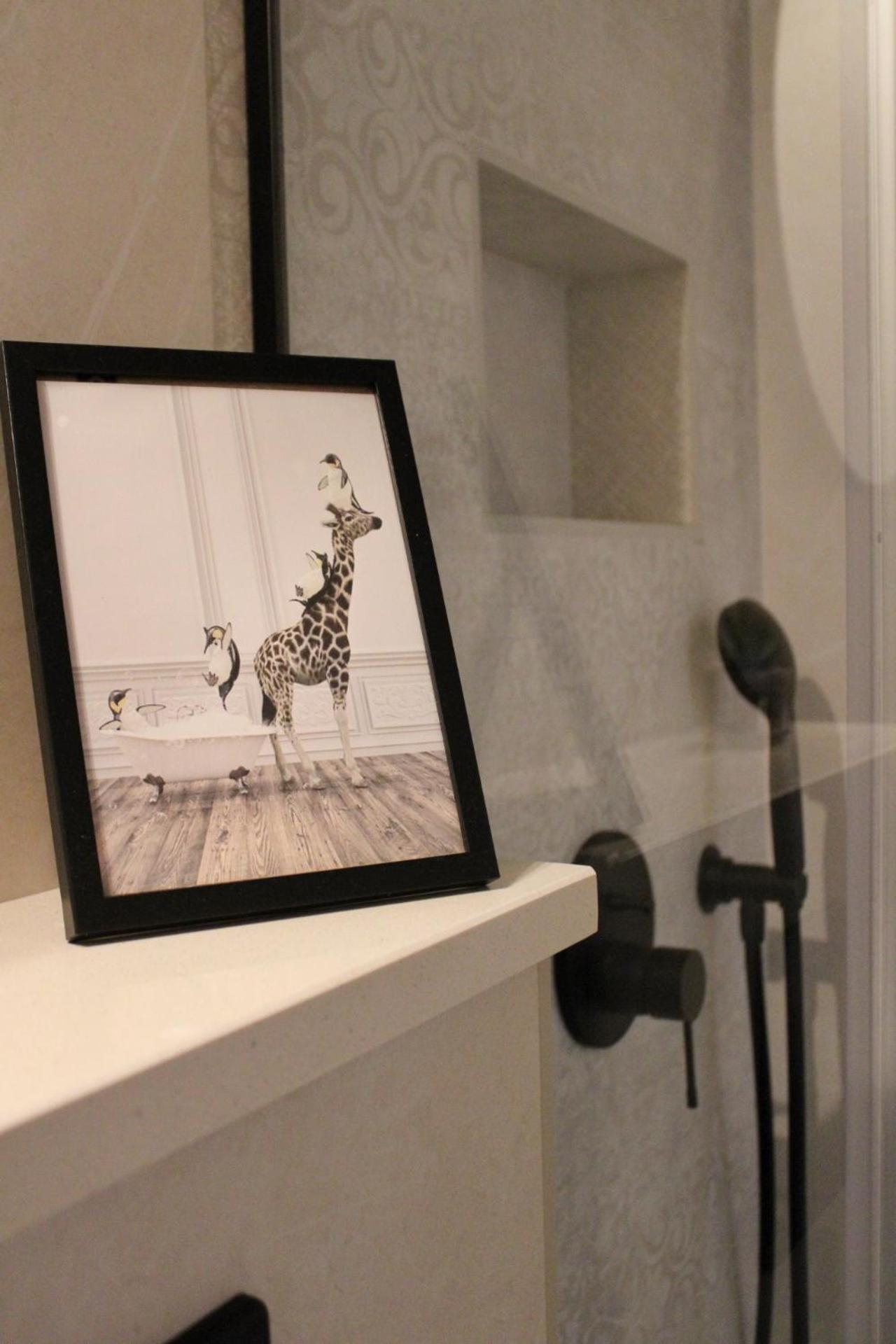 Studio Laura-Spacious Studio On The Main Beach Makarska Exterior foto